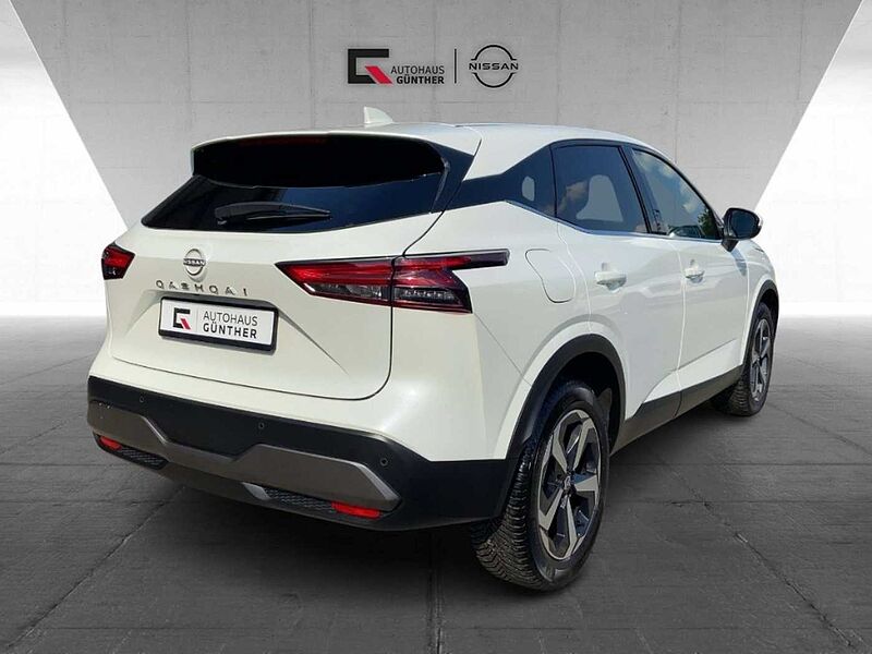 Nissan Qashqai N-Connecta 1.3 DIG-T MHEV Winter Technologie