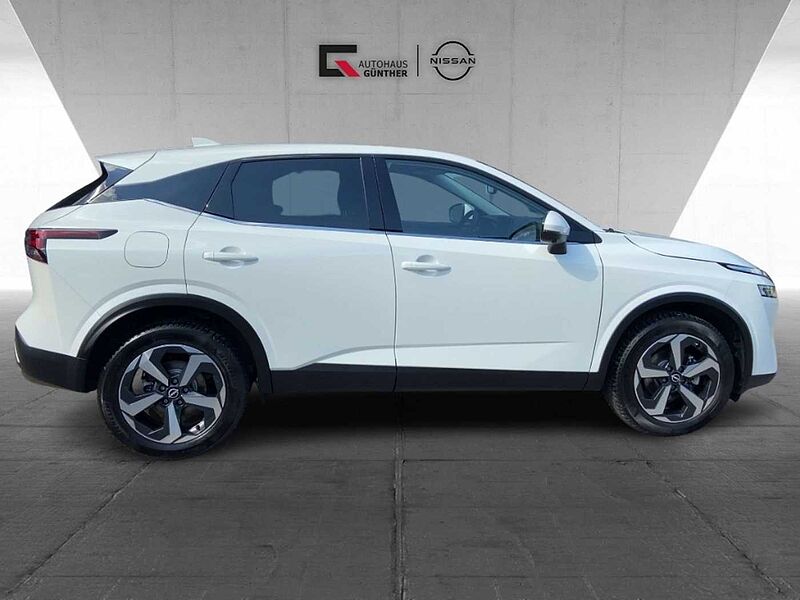 Nissan Qashqai N-Connecta 1.3 DIG-T MHEV Winter Technologie