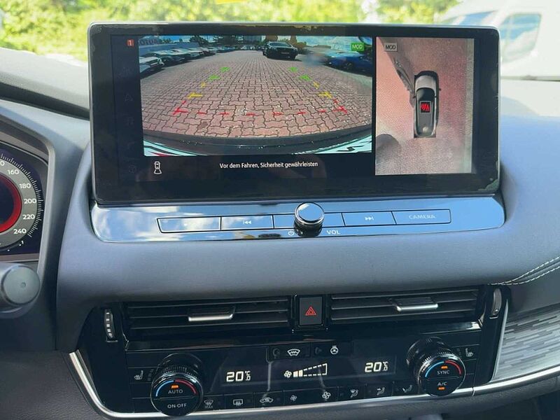 Nissan Qashqai Tekna 1.3 DIG-T MHEV Xtronic CarPlay SitzHzg.