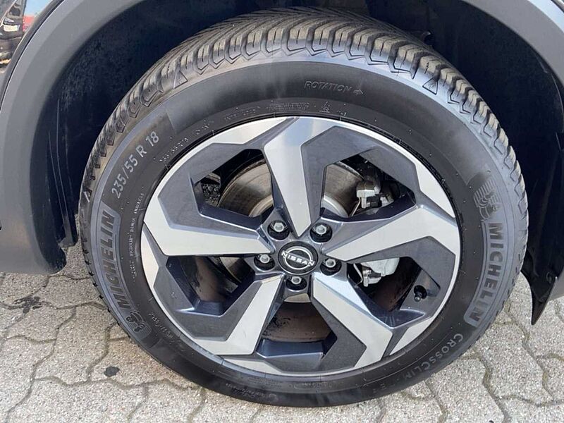 Nissan Qashqai N-Connecta 1.3 MHEV Xtronic Winter Techn.