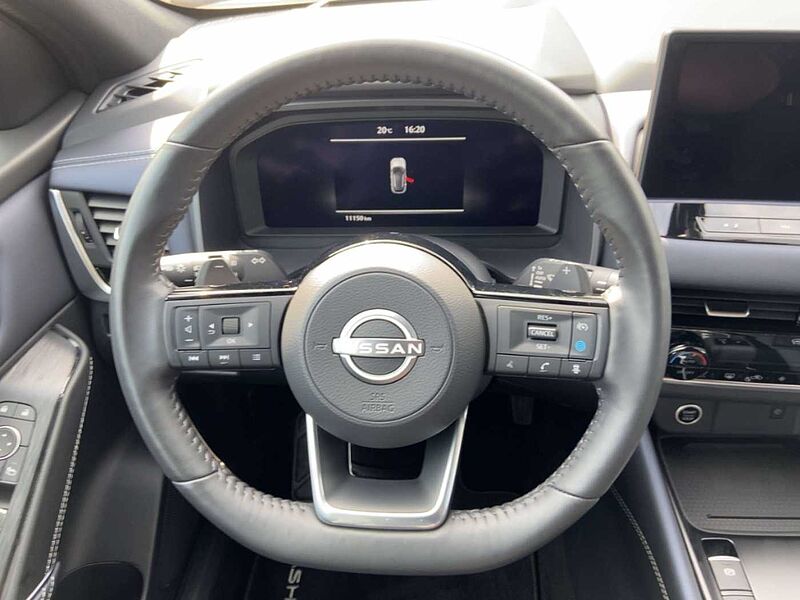 Nissan Qashqai Tekna 1.3 DIG-T MHEV Xtronic 4x2 360°Kamera SitzHz