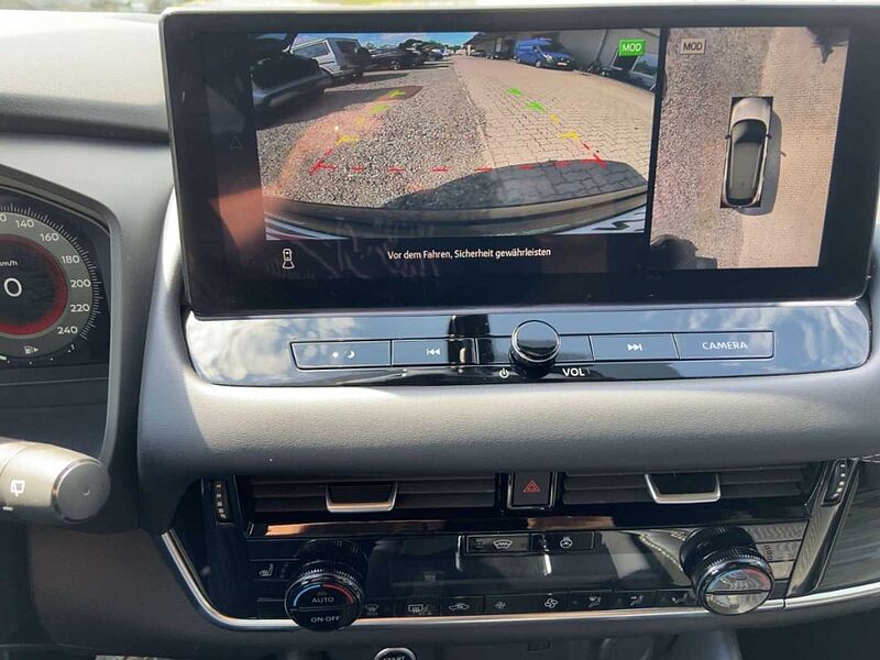 Nissan Qashqai Tekna 1.3 MHEV Xtronic 360°Kamera CarPlay