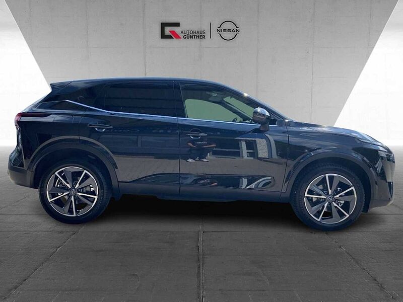 Nissan Qashqai Tekna 1.3 MHEV Xtronic 360°Kamera CarPlay