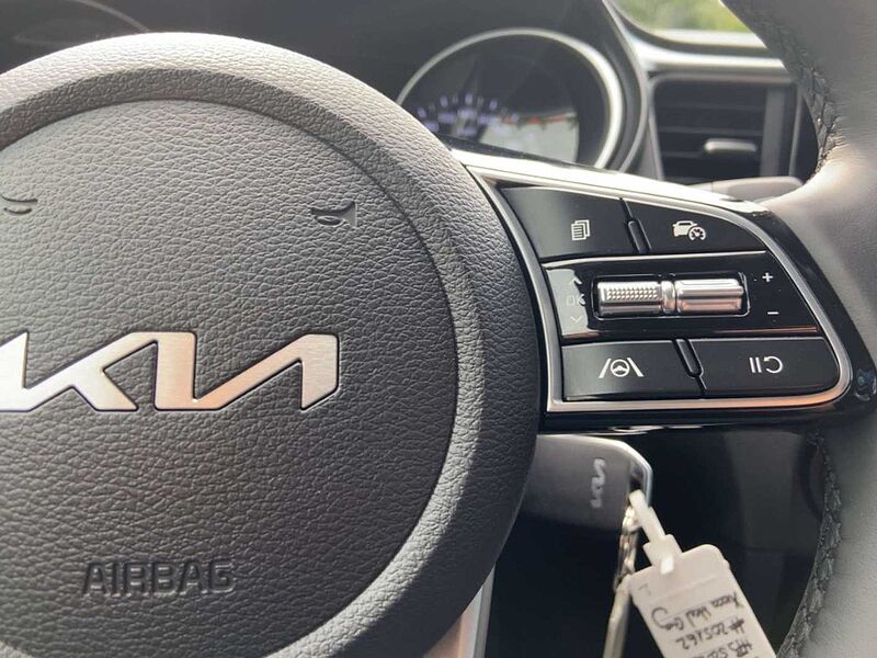 Kia Ceed / cee'd Edition 7 1.0 T-GDI Emotion Kamera CarPlay