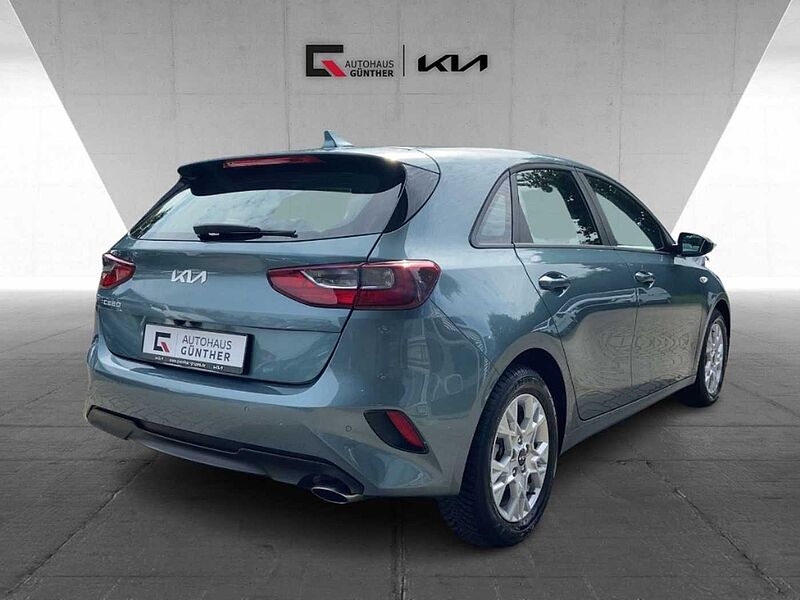 Kia Ceed / cee'd Edition 7 1.0 T-GDI Emotion Kamera CarPlay SitzHzg