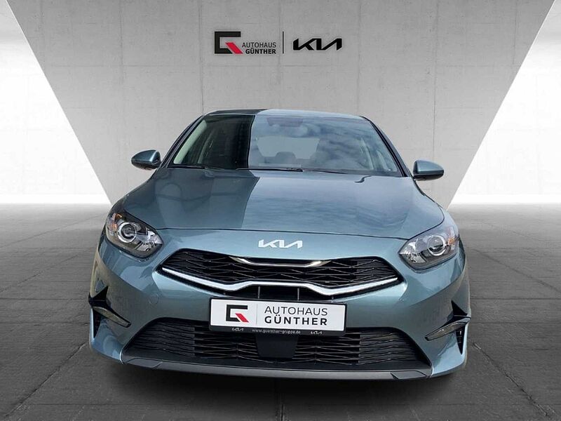 Kia Ceed / cee'd Edition 7 1.0 T-GDI Emotion Kamera CarPlay SitzHzg