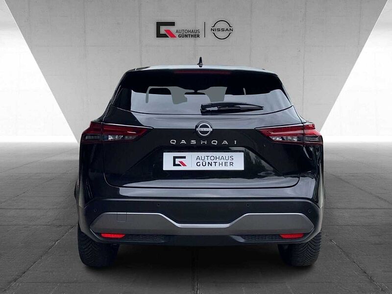 Nissan Qashqai Tekna 1.3 MHEV Xtronic Kamera CarPlay SitzHzg.