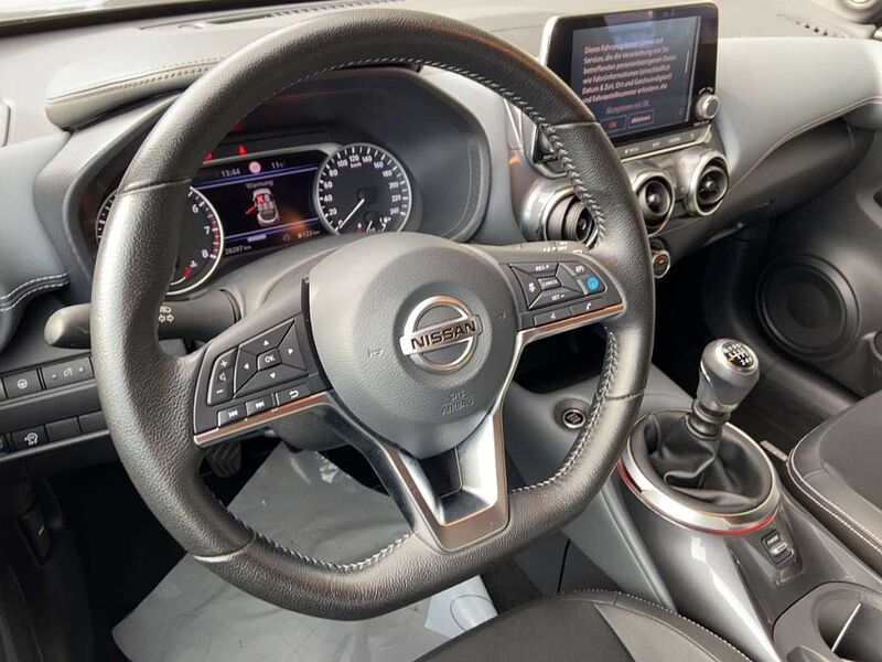 Nissan Juke Tekna 1.0 DIG-T NissanConnect Bose BHF