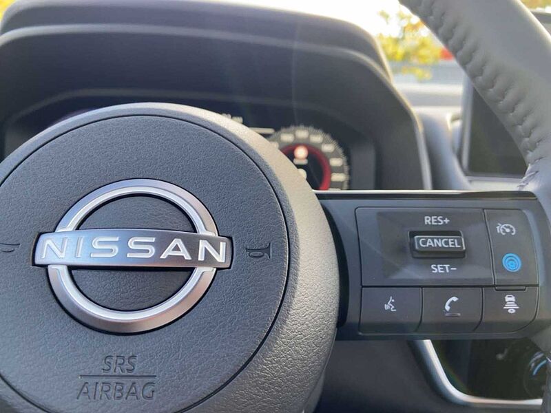 Nissan X-Trail N-Trek e-Power 1.5 4x2 Kamera SitzHzg. CarPlay