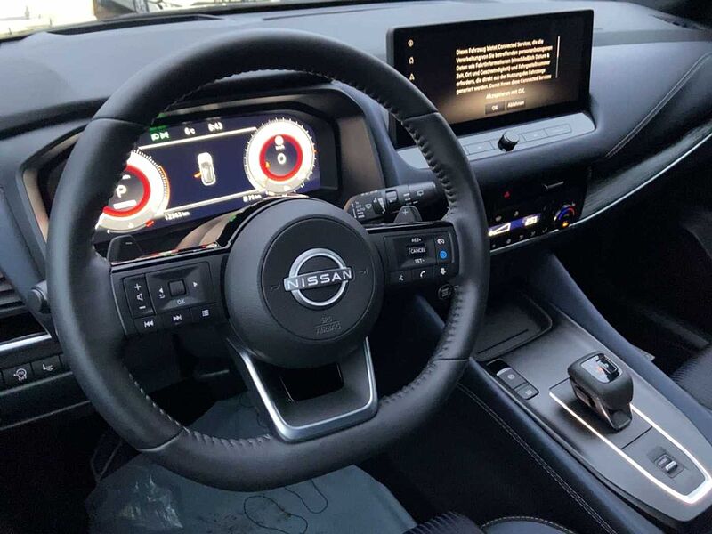 Nissan Qashqai Tekna 1.3 DIG-T MHEV 4x2 Kamera SitzHzg CarPlay