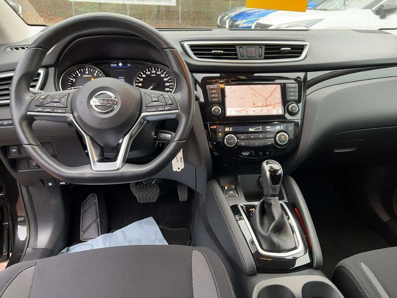 Nissan Qashqai Acenta 1.3 DIG-T Kamera CarPlay