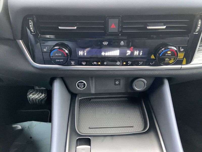 Nissan Qashqai Tekna 1.3 MHEV Xtronic Kamera CarPlay